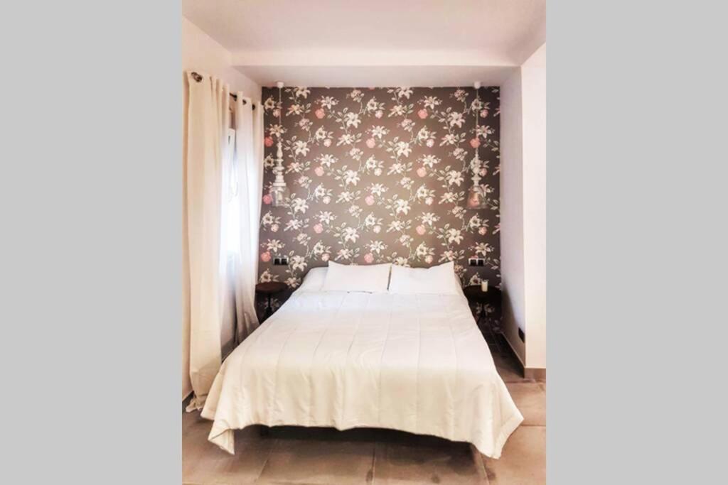 El Patio De San Bernardo Apartment เซบีญา ภายนอก รูปภาพ