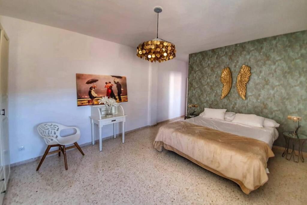 El Patio De San Bernardo Apartment เซบีญา ภายนอก รูปภาพ