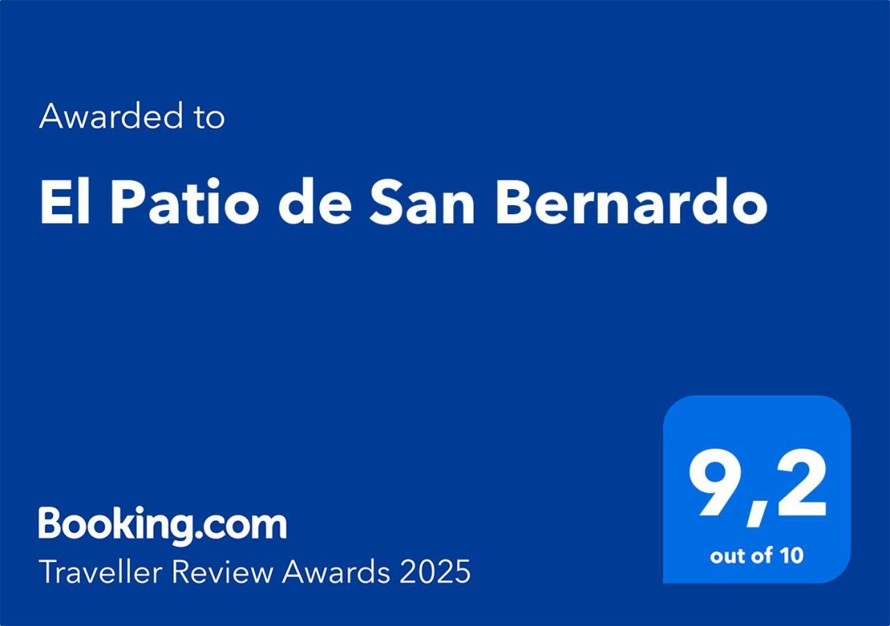 El Patio De San Bernardo Apartment เซบีญา ภายนอก รูปภาพ